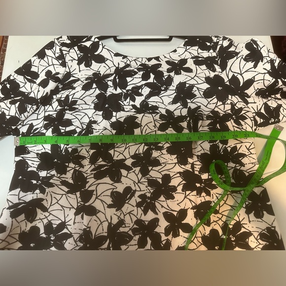 Calvin Klein Floral Dress - Picture 5 of 5